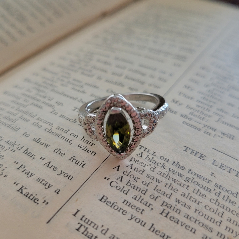 Green and silver ring - Picture 3 of 6